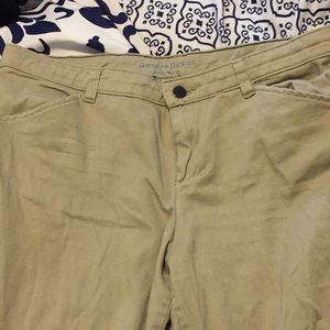 Relaxed fit dickies khakis